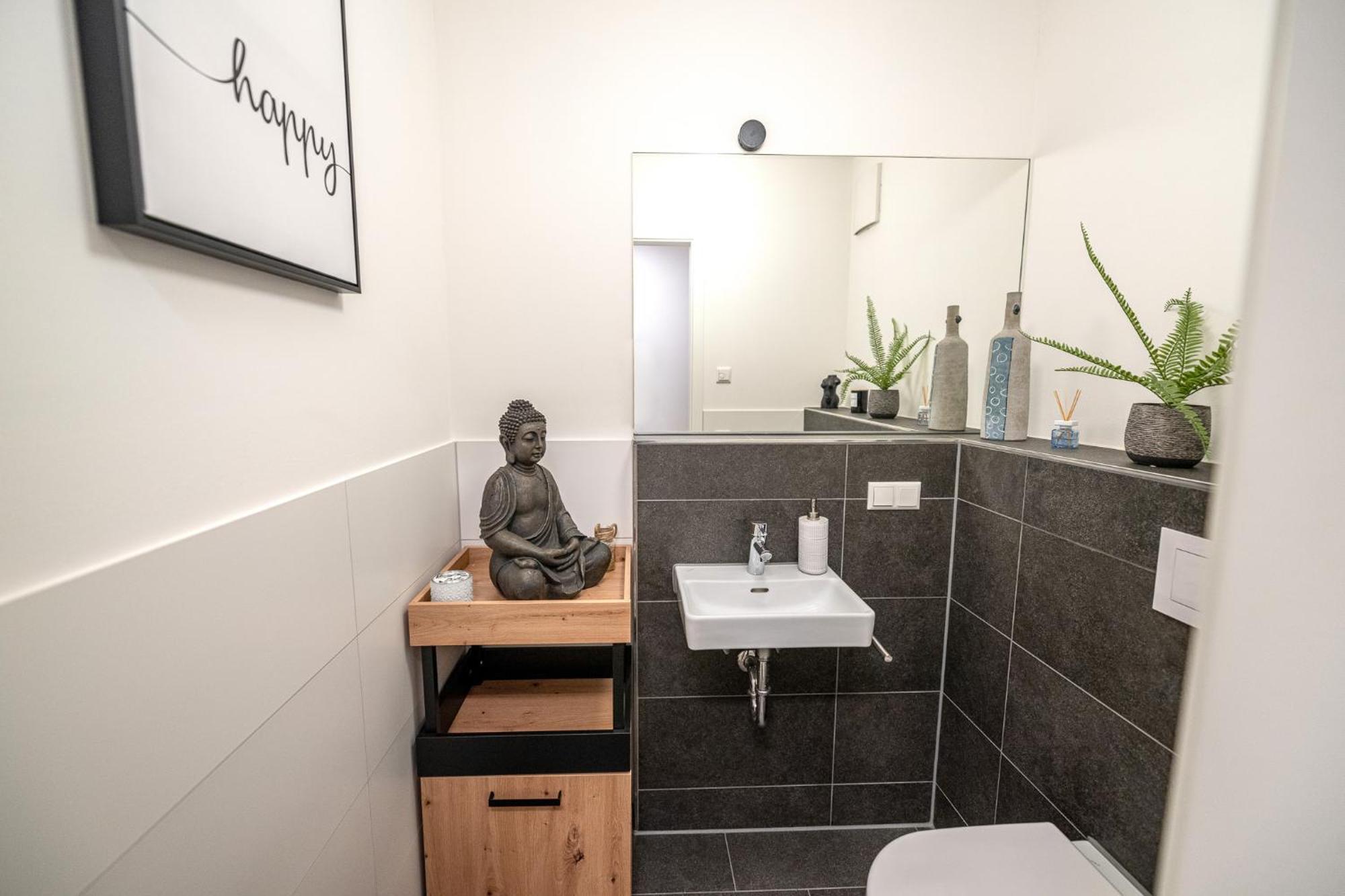 Appartamento Alpenflair / Luxury / 100Qm / Work / Travel / Netflix Penzberg Esterno foto